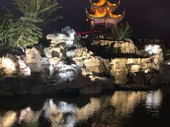 -上海滴水湖皇冠假日酒店