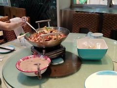-昱龙大盆牛蛙馆(三兴街总店)