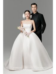 -太郎花子婚纱摄影艺术中心