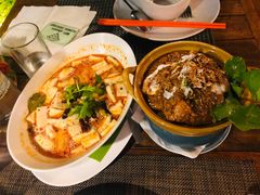 -Phensiri Thai Restaurant