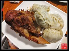 大棒骨&海鲜蒸饺-蟹谢蒸鲜自助餐厅