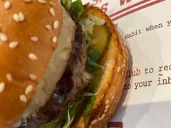 -The Habit Burger Grill 哈比特汉堡(复兴soho店)