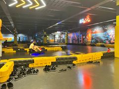 -极限PLAY运动娱乐新世界·团建派对潮玩休闲馆·室内蹦极高空游乐园