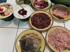 -石灰市老火锅(北滨路店)