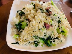 -舒蔡记生煎菜饭(云南中路店)