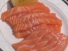 -亚洲国际大酒店·云顶阁旋转自助餐厅