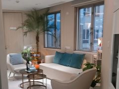 -上海静和门诊部