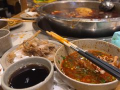-肖肖酸萝卜鱼火锅(总店)