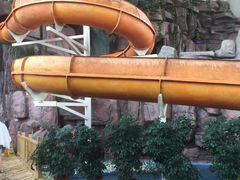 -中家鑫园温泉酒店鑫悦汤泉