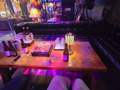 -喜鹊音乐酒馆(西街店)