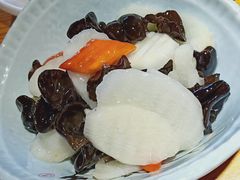 黑白两道-苹果树下艺术餐厅(通州店)