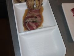 -山焱·炭火自助烤肉(周浦万达店)