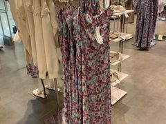 -ZARA(恒隆广场店)