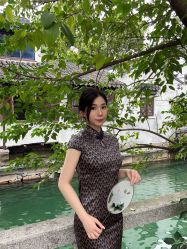 -一揽芳华汉服旗袍体验馆(拙政园店)