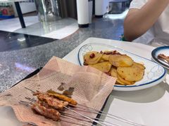 -嗨辣小聚·盘锦河蟹·海鲜烧烤龙虾(盘锦十年好店)