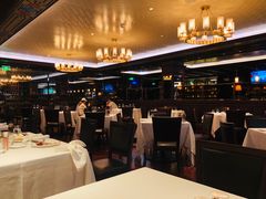 大堂-Wolfgang’s Steakhouse 沃夫冈牛排馆(上海白玉兰广场店)