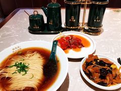 -松鹤面馆·古法焖肉面(观前店)