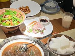 -珀莱雅总部大楼