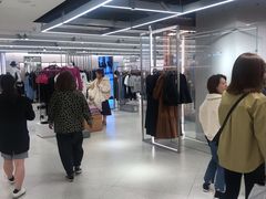 -ZARA(大上海时代广场店)