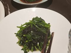 -海派悦庭·海胆烧麦·新融合菜(凯德广场店)