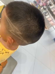 -童剪儿童理发(泛悦mall北都店)