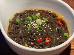 -多嘴肉蟹煲(万达店)