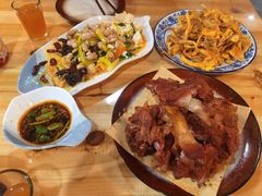 -六禾熏酱小酒馆·东北菜(海甸岛店)
