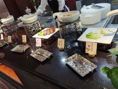 -大佛寺高级素食自助餐厅