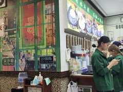 -广信牛奶甜品世家(台东店)
