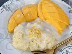 -Nings Mango Stand