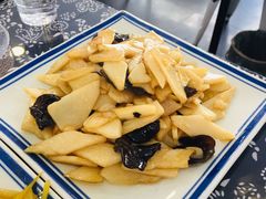-八两八金·莱芜特色炒鸡(市南漳浦路店)