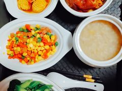 -臻爱住家月嫂育儿嫂(万达店)