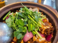 -胡须佬鸡煲四季火锅店(石厦西村直营店)