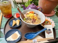 -啢啢茶寮(芳华横街店)