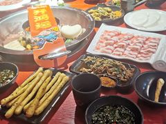番茄鸳鸯锅-谭鸭血老火锅(万象九宜城店)