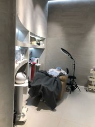 -AKIRA 安久日式美甲美睫