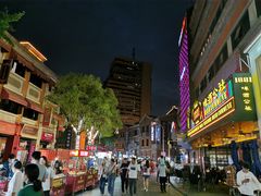-吉庆街美食广场