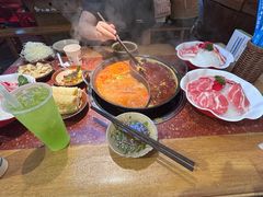 -赵美丽·重庆社区火锅·直营店(火车东站·中豪国际店)