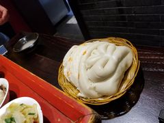 -蓝田九大碗民俗食府(蓝田店)