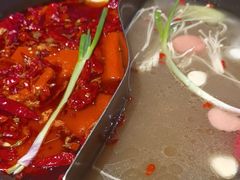 -三个四川人火锅(华联商厦店)