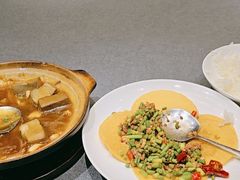 -江宴渔村·鱼鲜土菜(紫荆广场店)