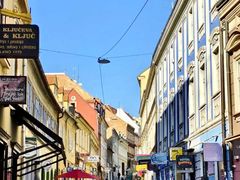 -耶拉契奇总督广场