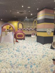 -MELAND CLUB亲子乐园·派对·餐厅(北京芳圆里ID MALL店)