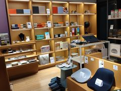 -伊东屋(本店)