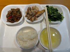 -上海中医药大学-食堂