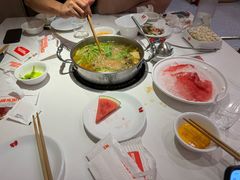 -七欣天香辣蟹火锅(闵行浦江欢乐颂店)