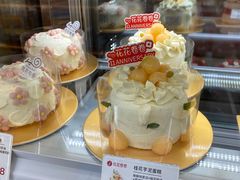 -花花卷卷·鲜食蛋糕(静安久光百货店)
