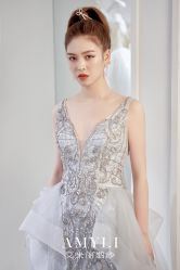 -艾米丽婚纱礼服