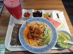 -味一楼兰州拉面(机场一店)