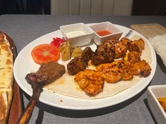 -Efes Turkish & Mediterranean Cuisine 艾菲斯餐厅(陆家嘴店)